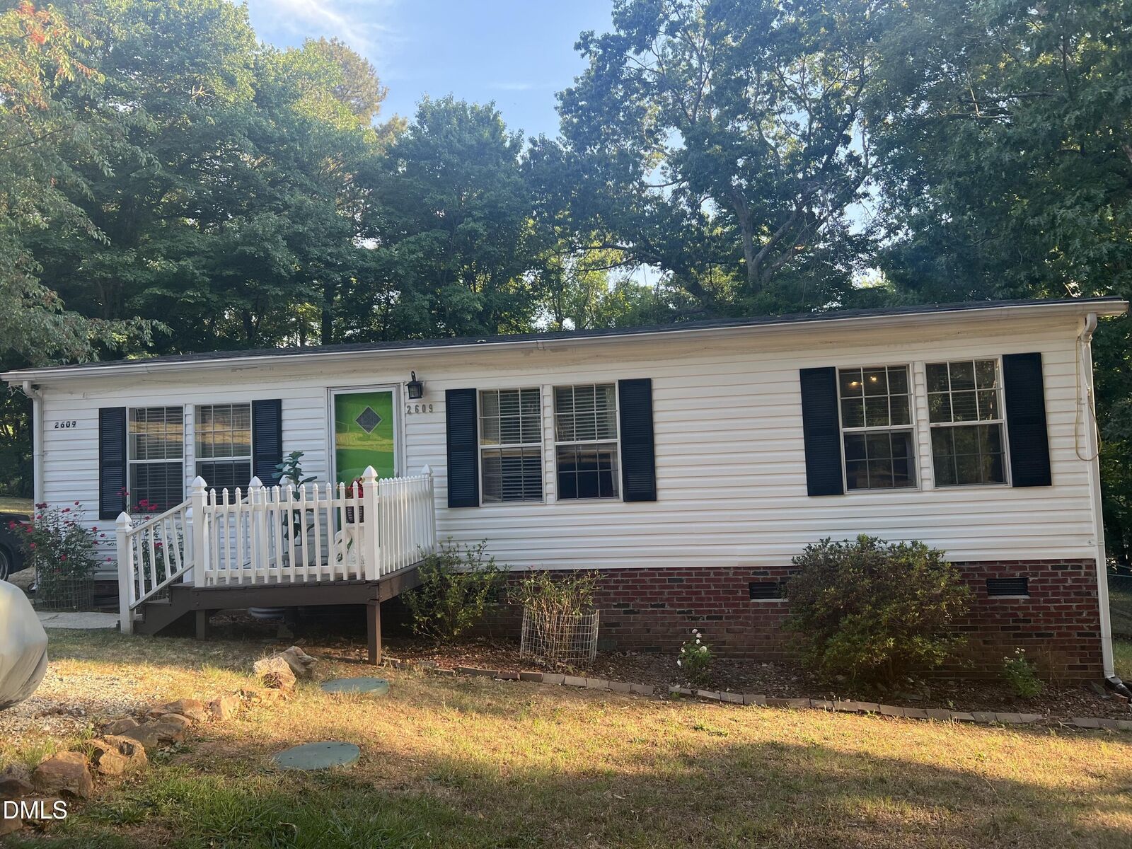 Property Photo: 2609 Lannie Drive NC 27278