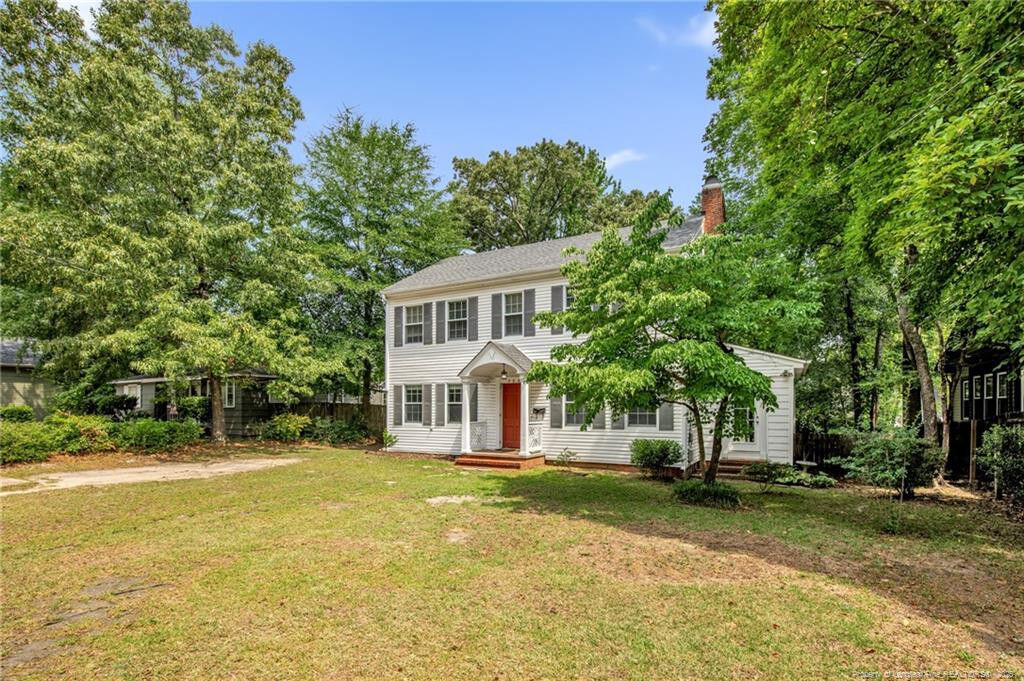Property Photo: 906 W Rowan Street NC 28301