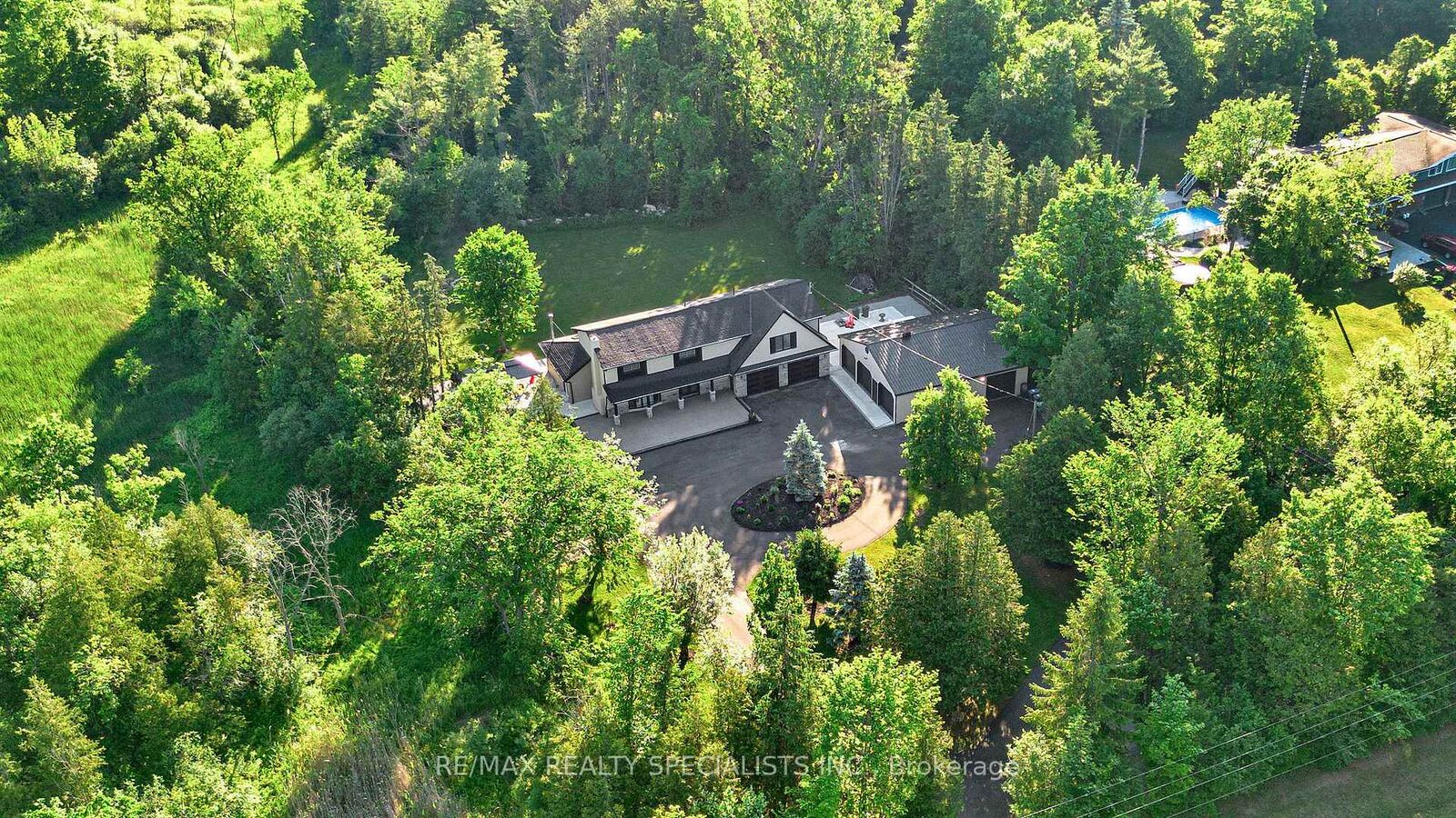 Property Photo: 14451 Winston Churchill Boulevard ON L7C 1S7