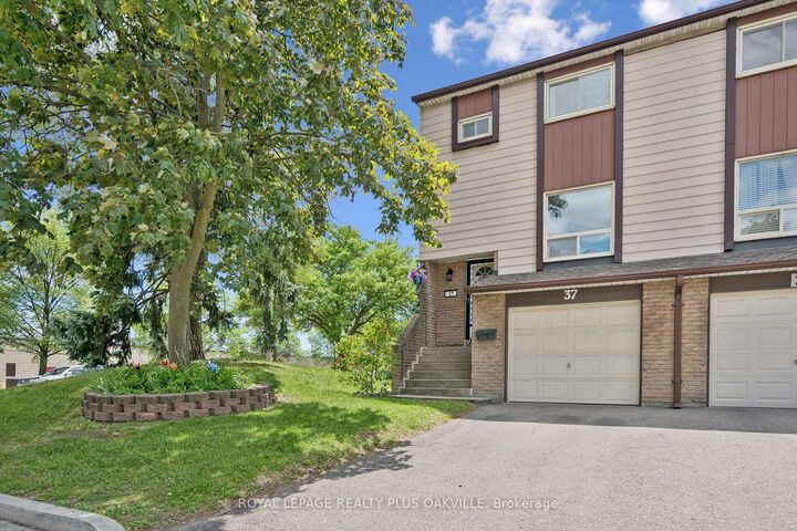1221 Dundix Road 37 — photo 1