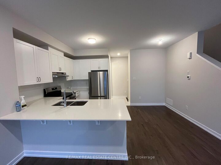 Property Photo: 540 Oldenburg Avenue ON K0A 2Z0