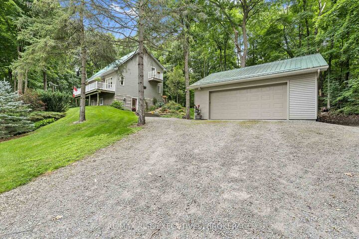 196 Old River Road — photo 1