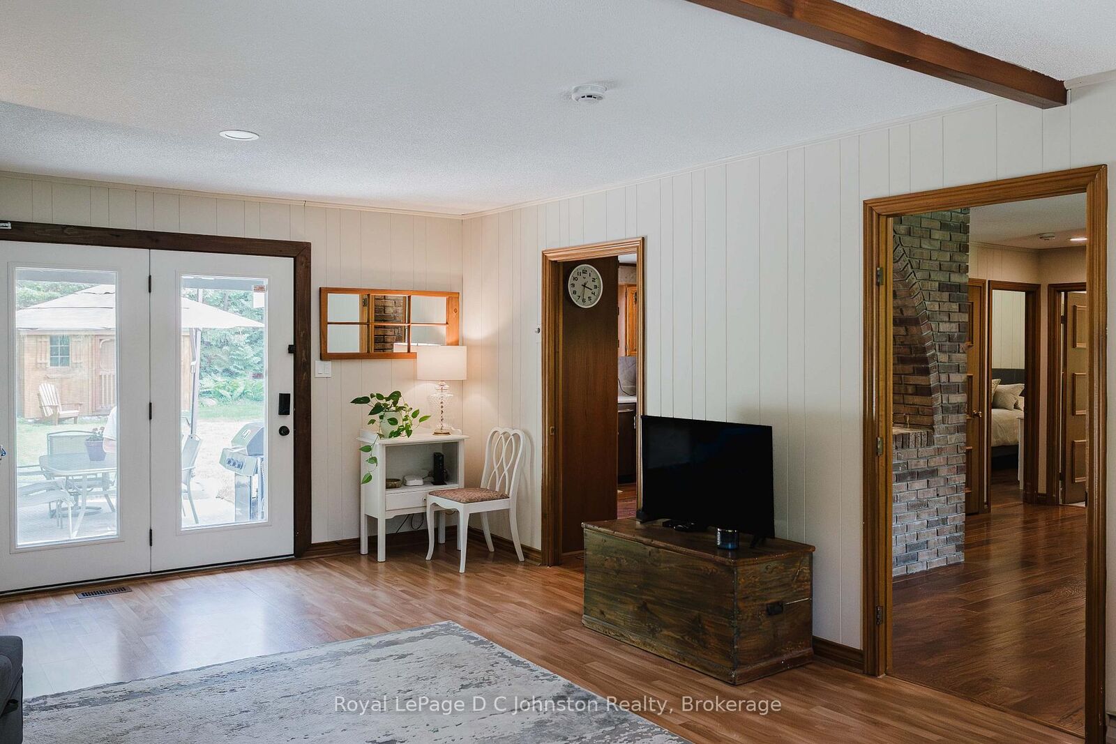 Property Photo: 471 Eckford Avenue ON N0H 2L0