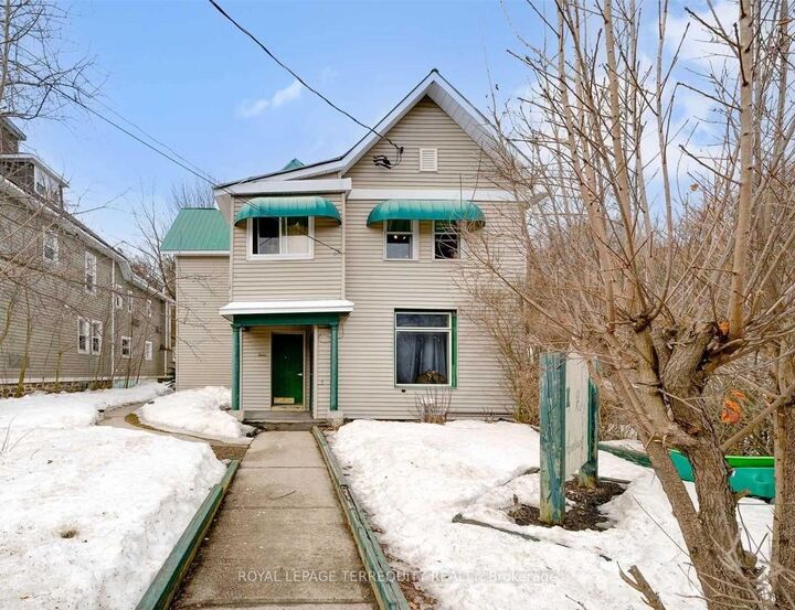 12 Gibson Street — photo 1