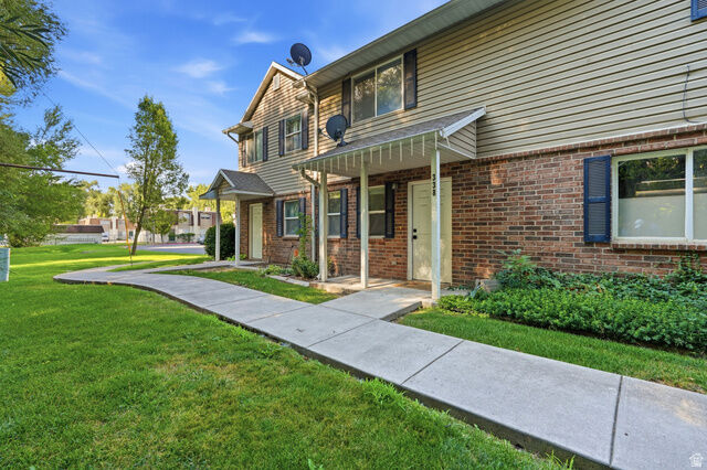 Property Photo:  338 S 370 W  UT 84321 
