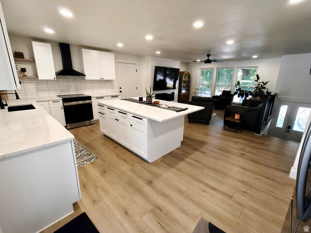 Property Photo:  17 E Monticello Dr  UT 84037 