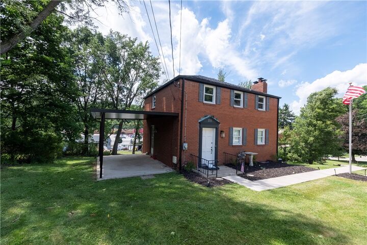Property Photo: 215 Houston Rd PA 15237