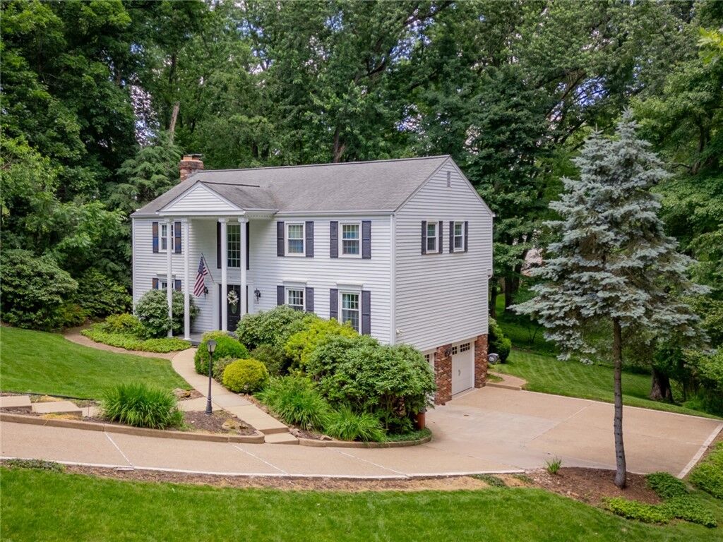 Property Photo:  2274 Wood Acres Ct  PA 15237 
