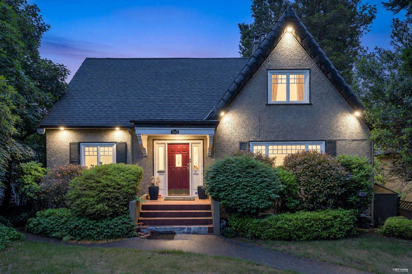 Property Photo: 1049 W 33rd Avenue BC V6M 1A1