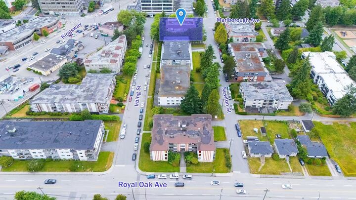 Property Photo: 6388 Marlborough Avenue 300 BC V5H 4P4