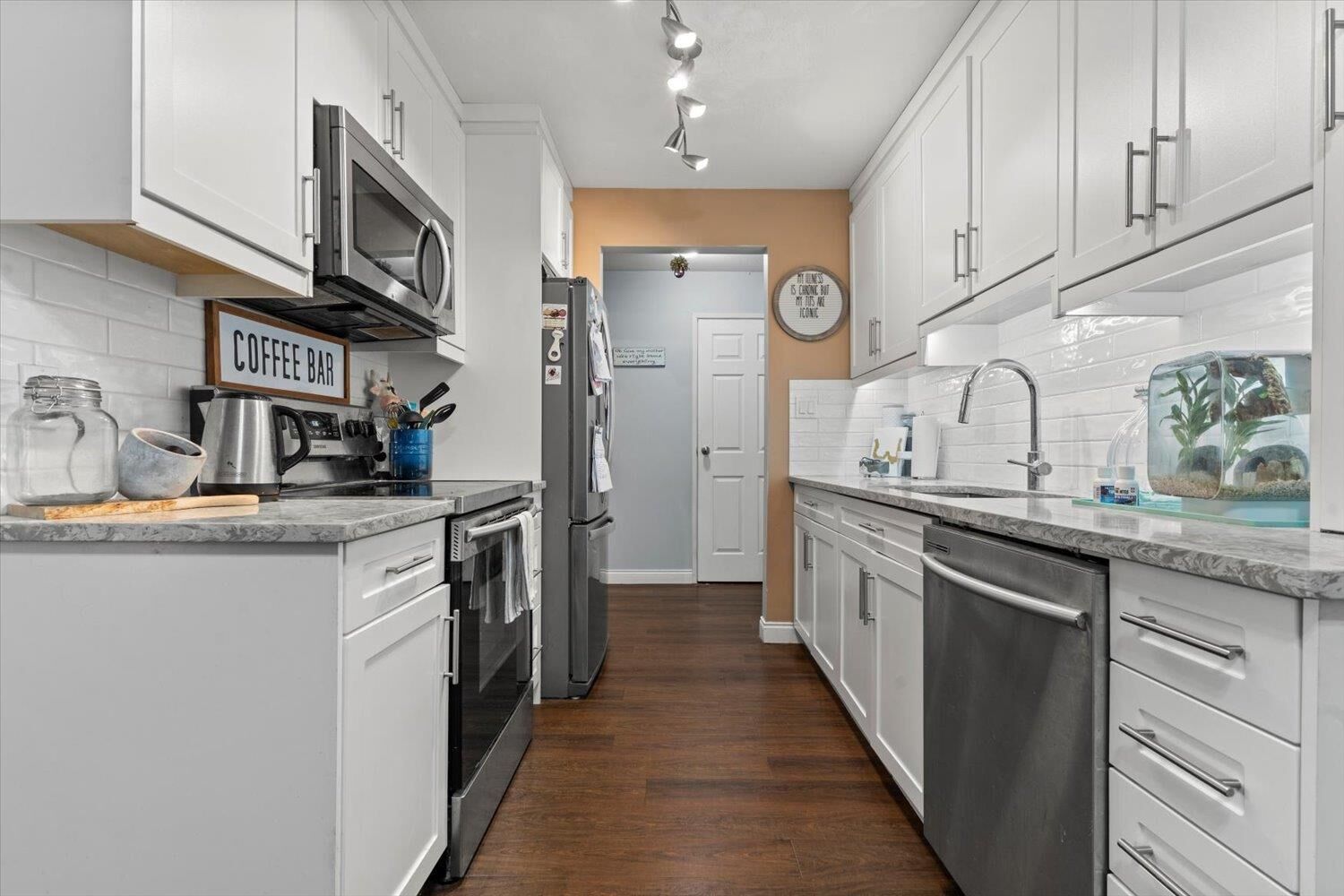Property Photo: 2567 Victoria Street 103 BC V2T 2T4