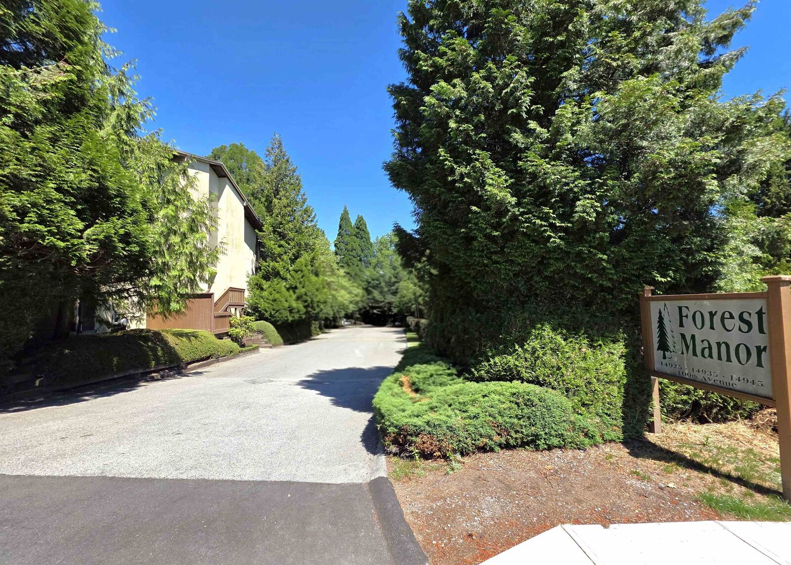 Property Photo: 14945 100 Avenue 312 BC V3R 1J6