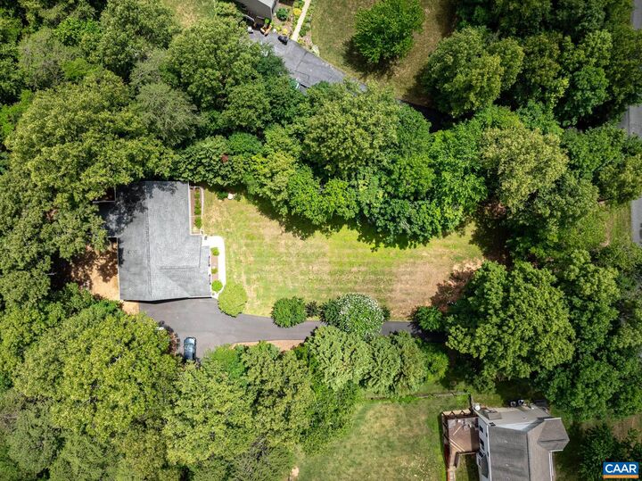 Property Photo: 211 Spring Haven Ln VA 22968