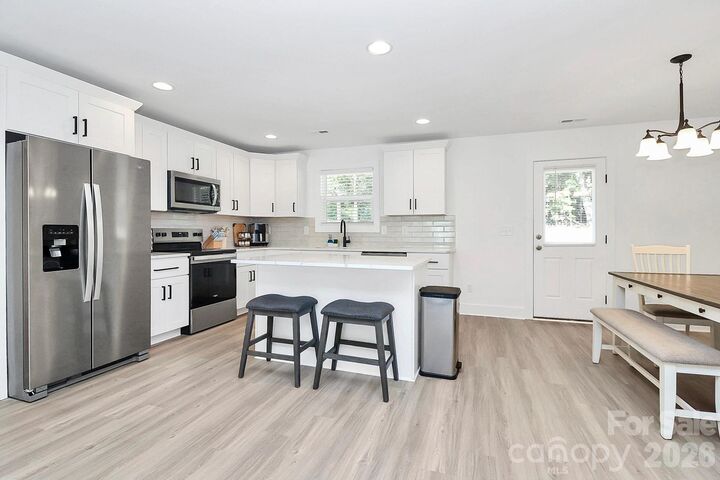 Property Photo:  309 Oakdale Avenue  NC 28083 