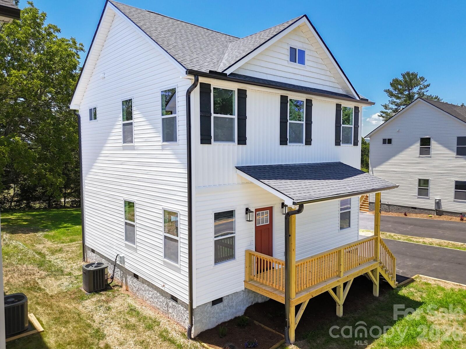 Property Photo: 430 Hazel Mill Road NC 28806