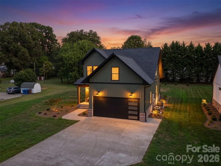 Property Photo:  75 2nd Avenue SE  NC 28681 