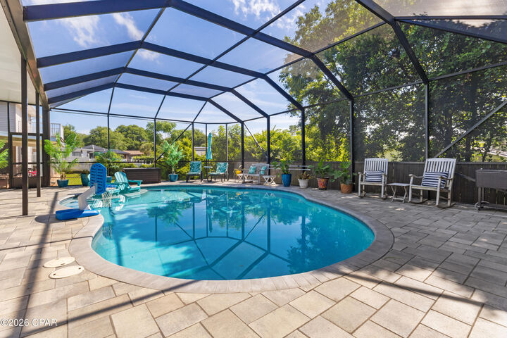 Property Photo: 207 San Gabriel Street FL 32413