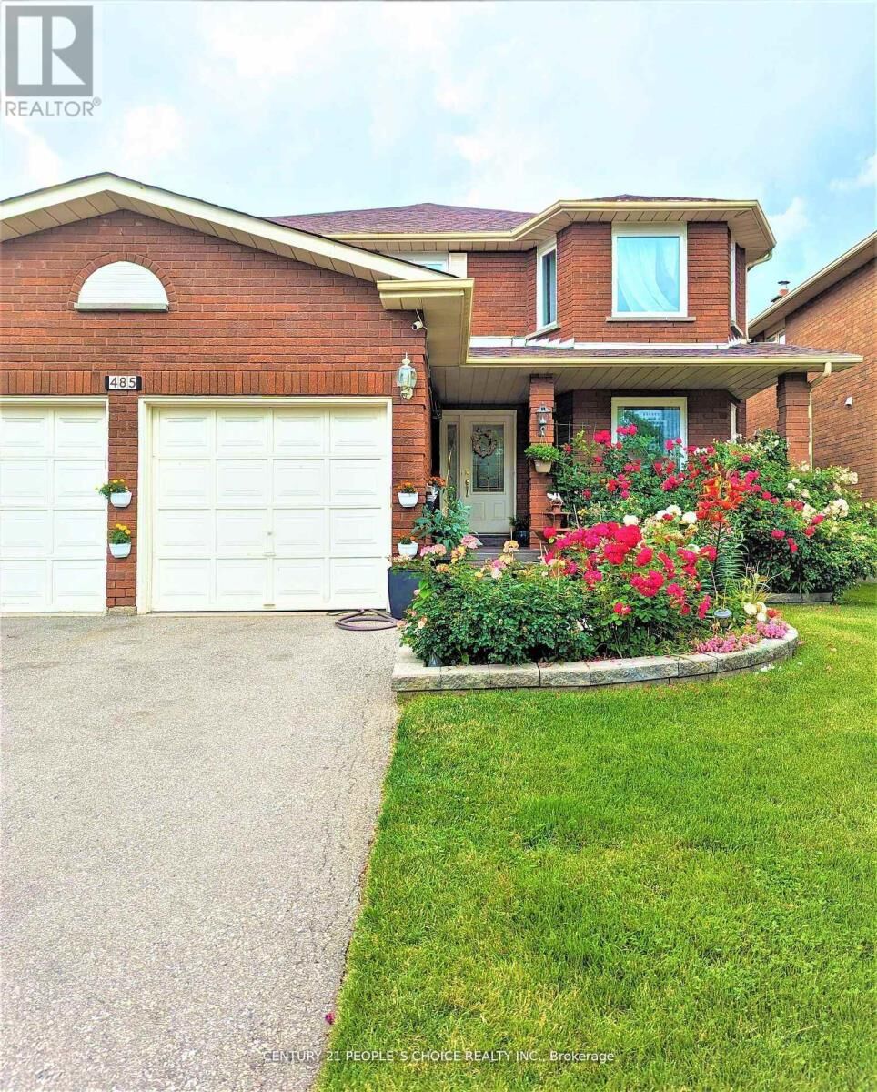 Property Photo:  485 Greenpark Crescent Bsmt  ON L5B 3P4 