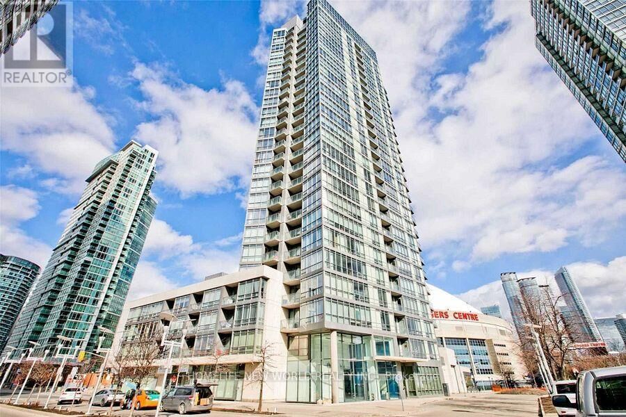 Property Photo: 3 Navy Wharf Court 307 ON M5V 3V1