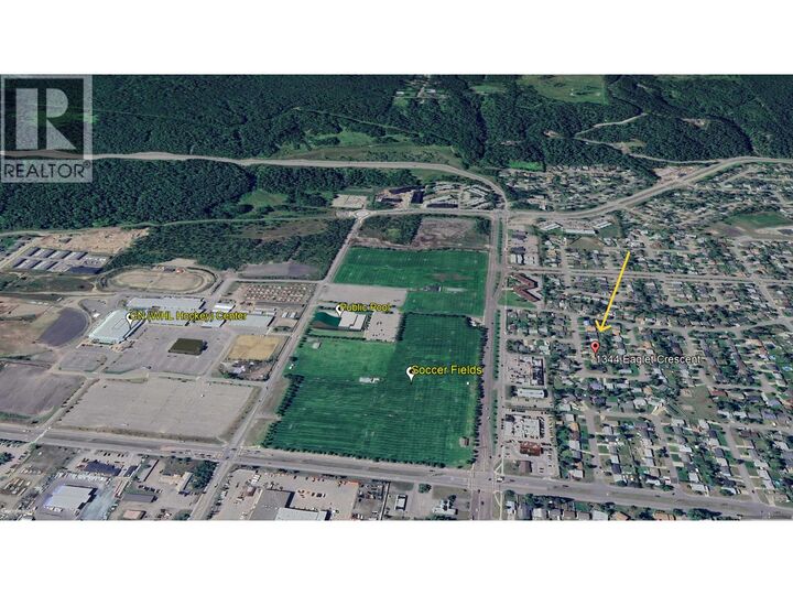 Property Photo: 1344 Eaglet Crescent BC V2M 4H7