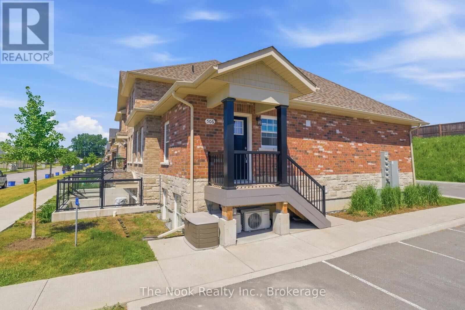 Property Photo:  470 Lonsberry Drive 506  ON K9A 0K4 