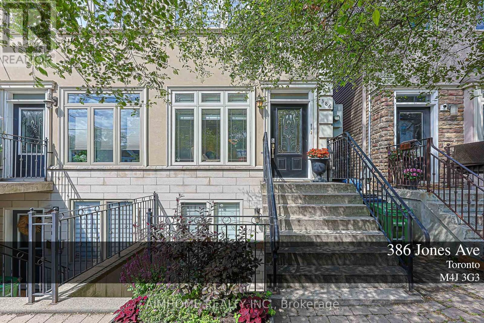Property Photo:  386 Jones Avenue West  ON M4J 3G3 
