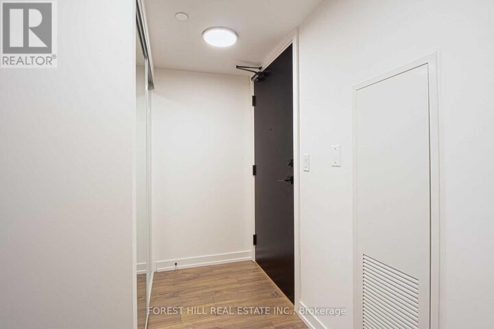 Property Photo: 2 Augusta Avenue 407 ON M5V 1Y4