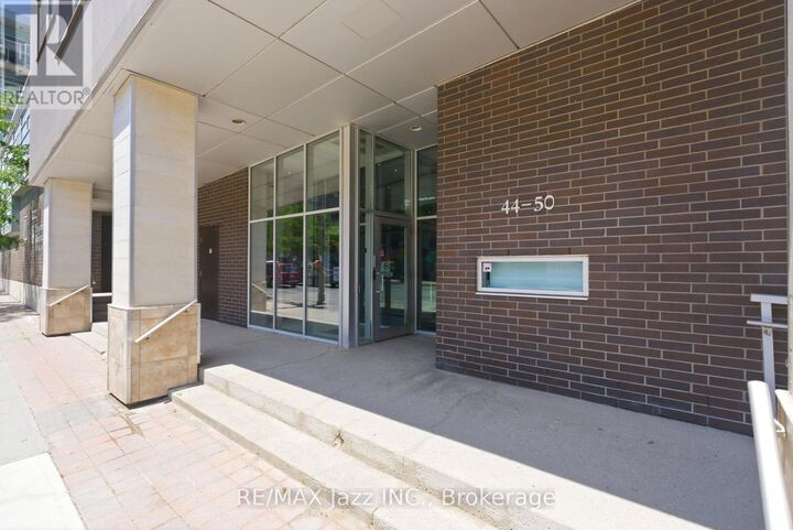 Property Photo:  44 Bond Street West 102  ON L1G 6R2 
