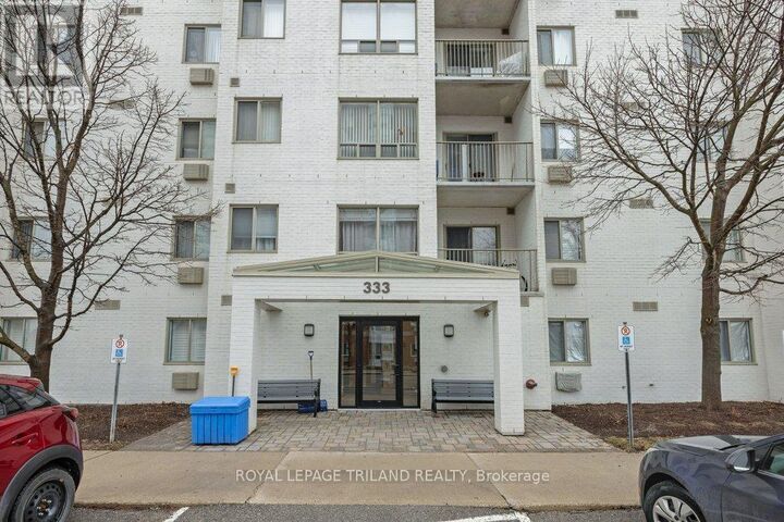 Property Photo:  333 Commissioners Road West 105  ON N6J 4X7 
