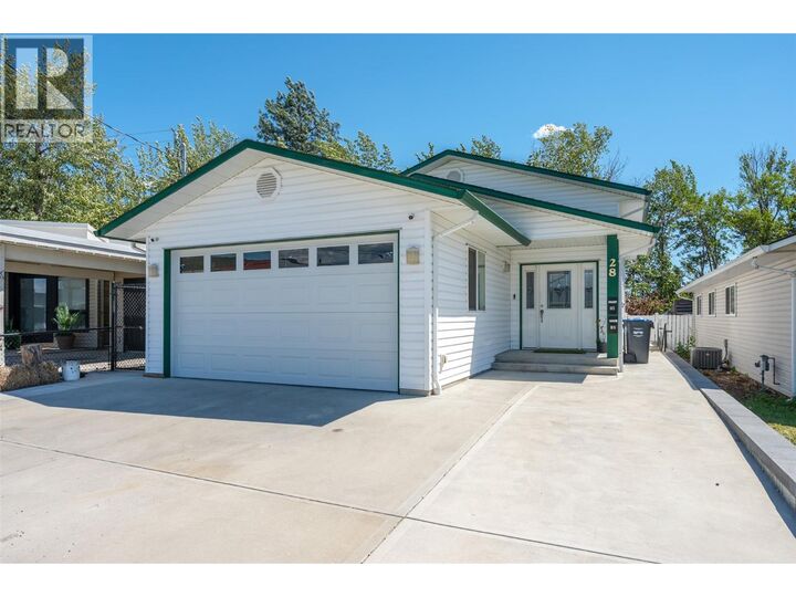 28 Huth Avenue — photo 1