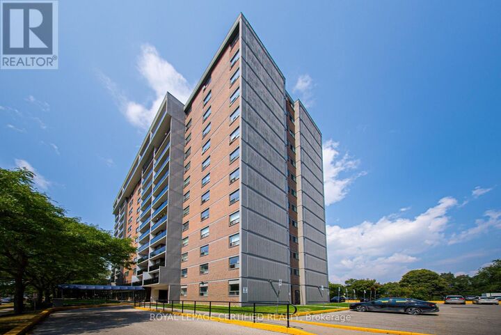 Property Photo:  20 Gilder Drive 905  ON M1K 5E1 
