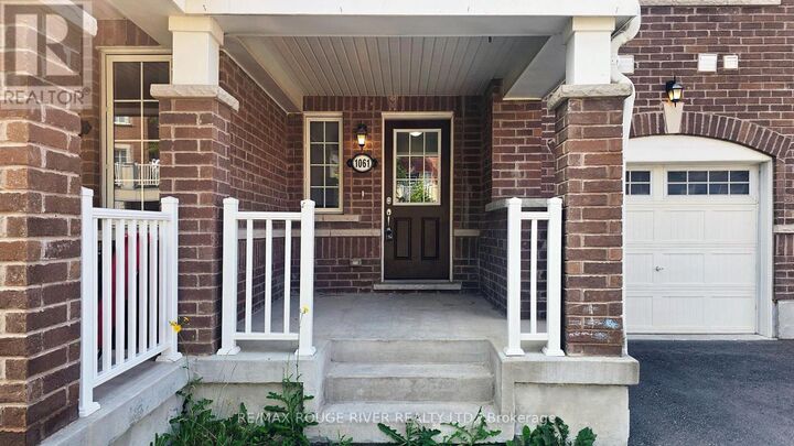 Property Photo:  1061 Clipper Lane  ON L1X 0E9 