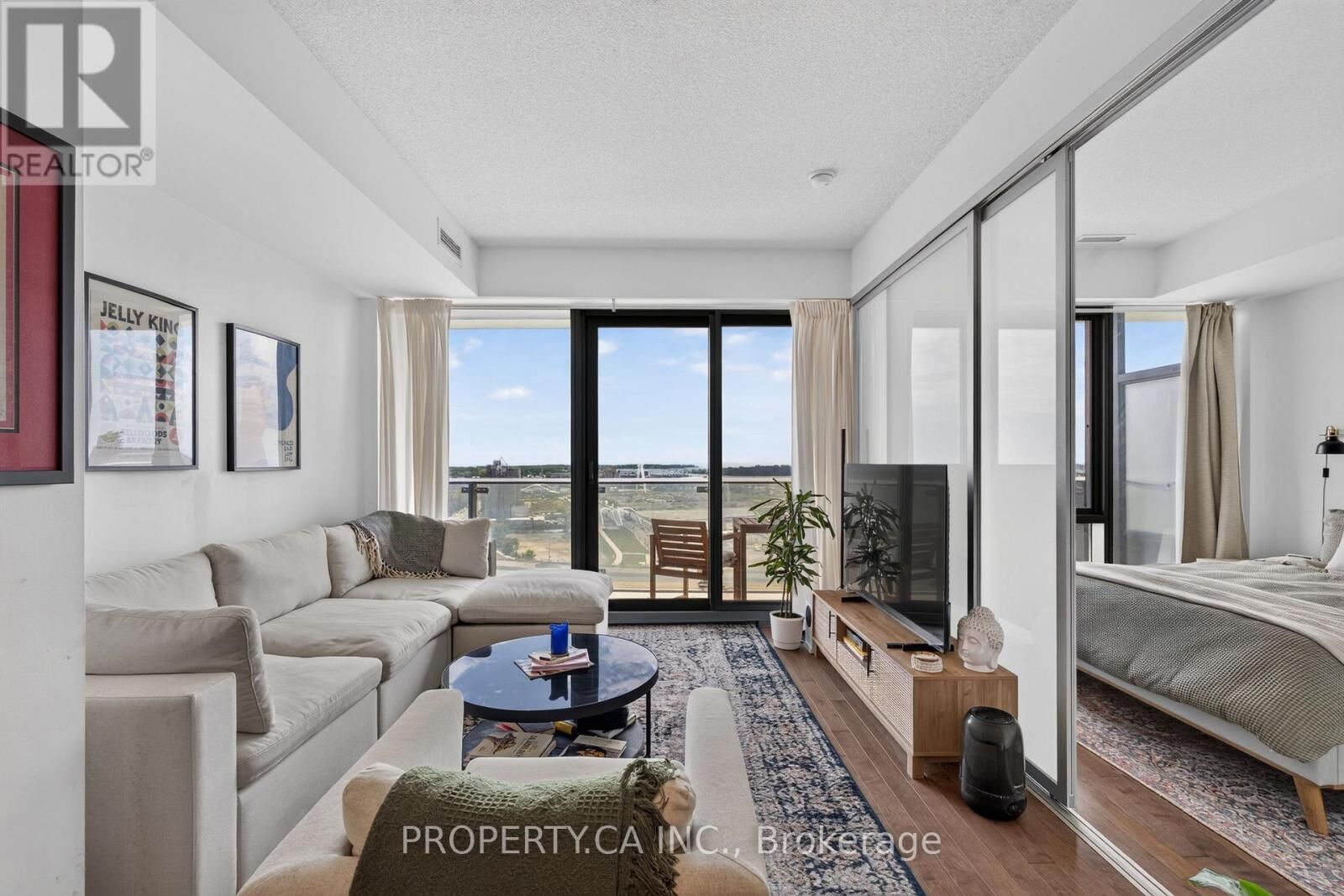 Property Photo: 390 Cherry Street 1409 ON M5A 0E2