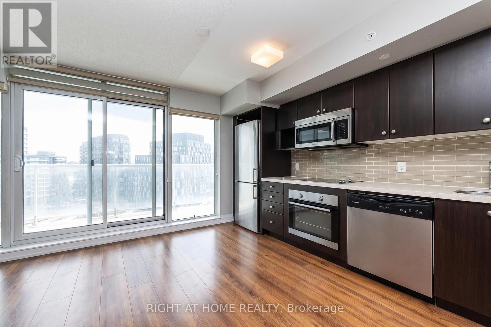 Property Photo: 565 Wilson Avenue W1003 ON M3H 0C6