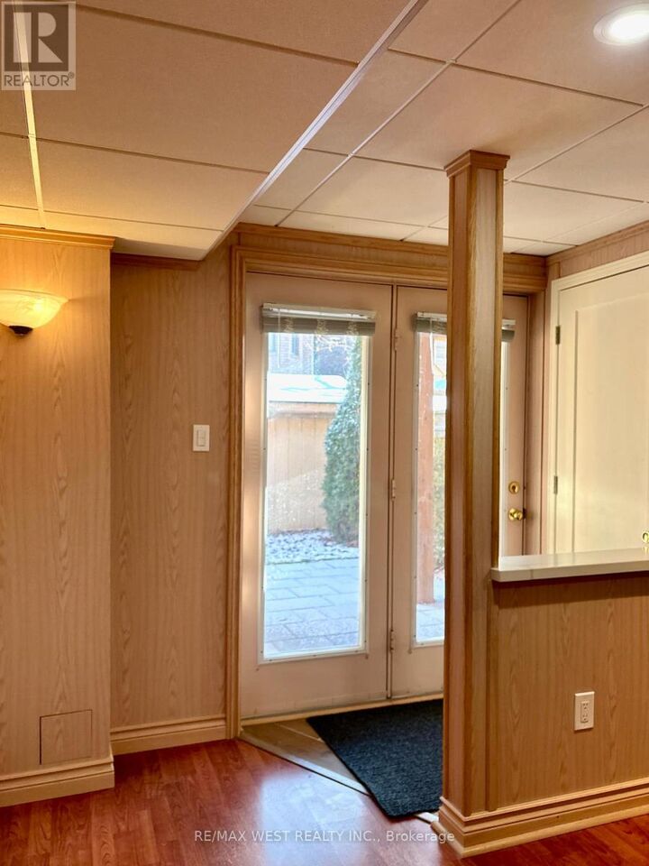 Property Photo:  463 Hewitt Circle  ON L3X 2M1 