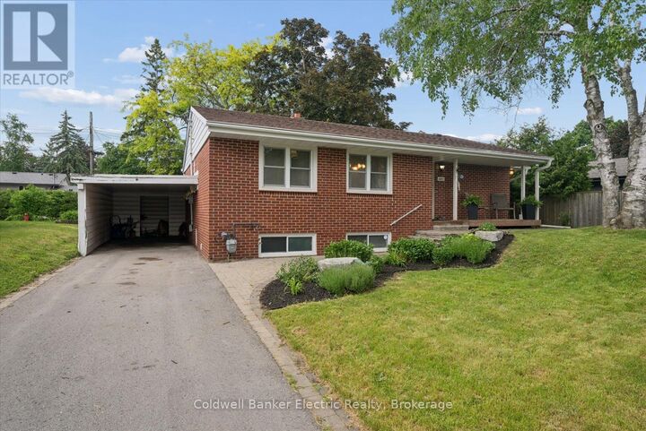 Property Photo:  1497 Mayfair Avenue  ON K9J 6T3 