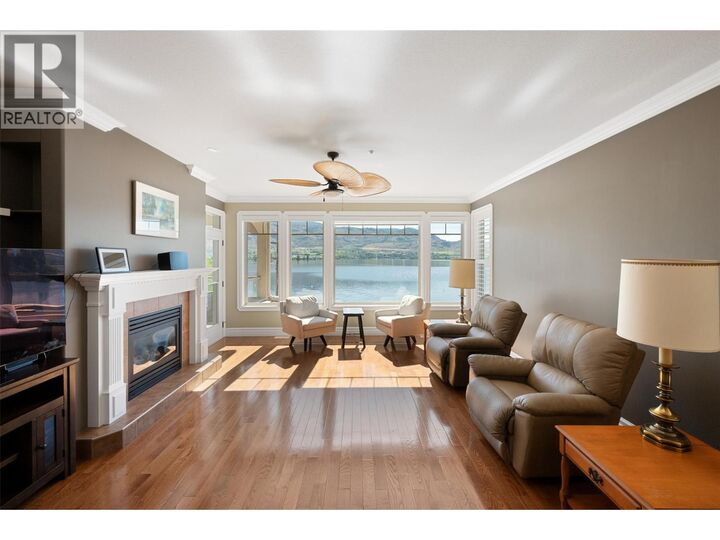 Property Photo: 6202 89th Street BC V0H 1V1