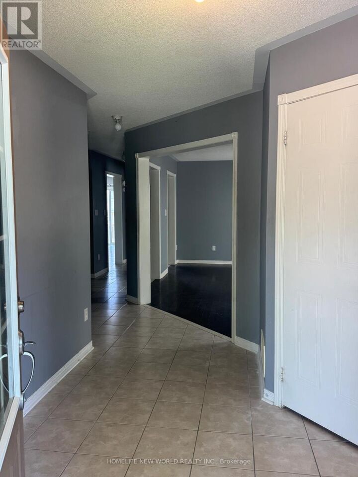 Property Photo:  1284 Gyatt Crescent  ON L1K 0M2 