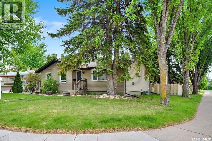 Property Photo: 1369 East Centre SK S7J 3A8