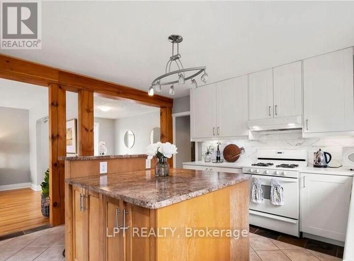 Property Photo:  20 Gregory Street  ON L6Y 1G1 
