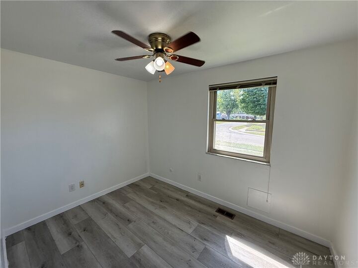 Property Photo: 7619 Bassett Drive OH 45424