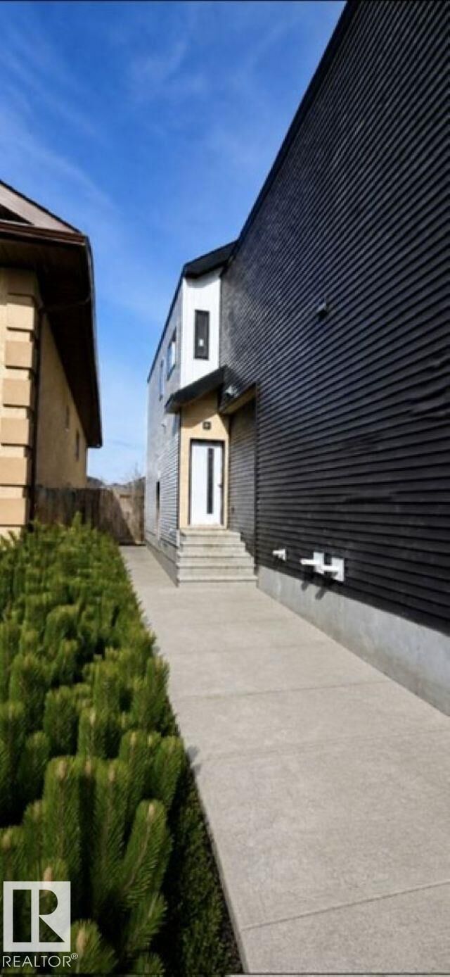 Property Photo: 11336 130 Street NW AB T5M 1A2