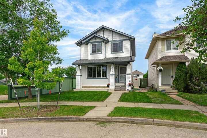 Property Photo:  21384 88 Avenue NW  AB T5T 6V1 