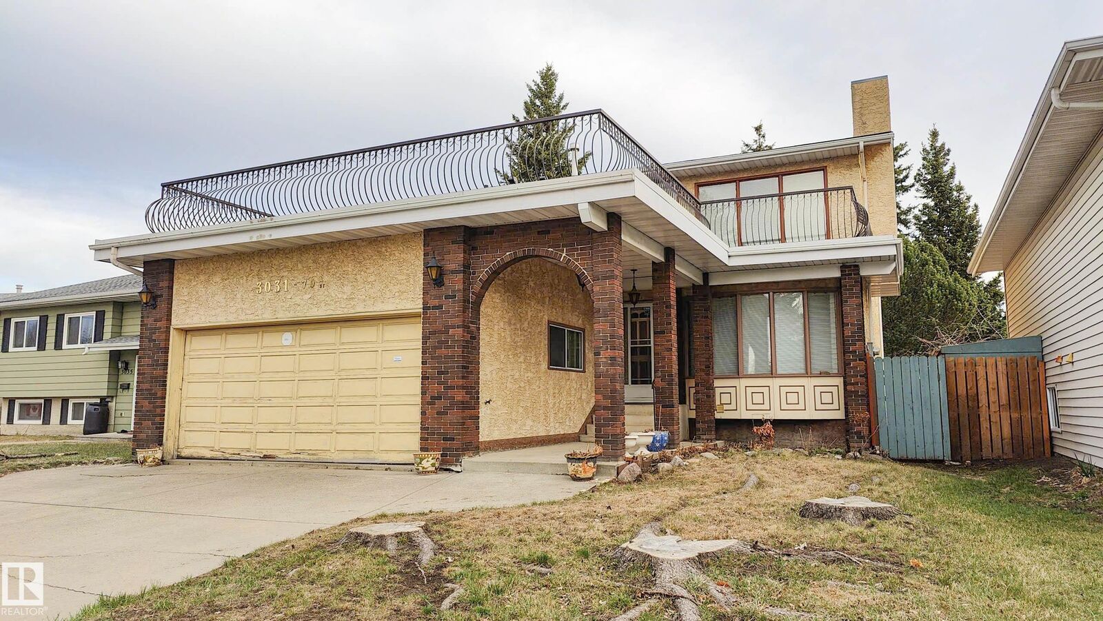 Property Photo: 3031 79 Street NW AB T6K 3N2