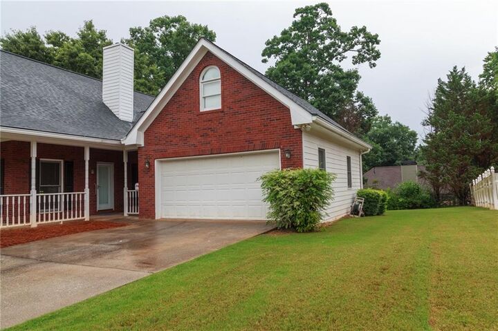 Property Photo: 30 Stephanie Lane GA 30016