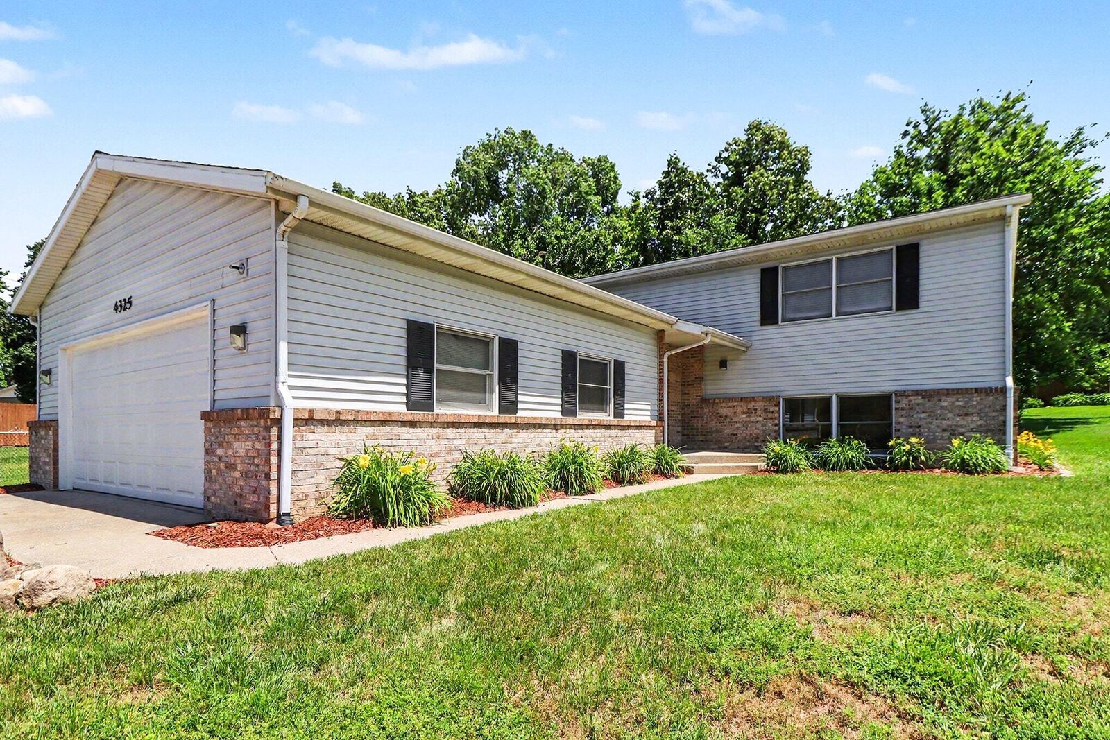 Property Photo:  4325 N Armand Avenue  IN 46350 