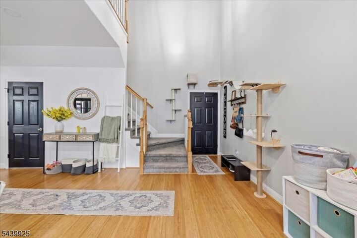 Property Photo:  56 Limerick Ln  NJ 08865 