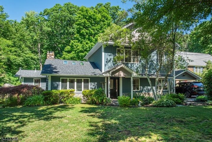 Property Photo:  40 Hancock Dr  NJ 07480 