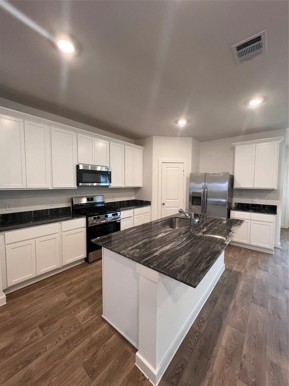 Property Photo:  6324 Amberose Peak Lane  TX 77469 
