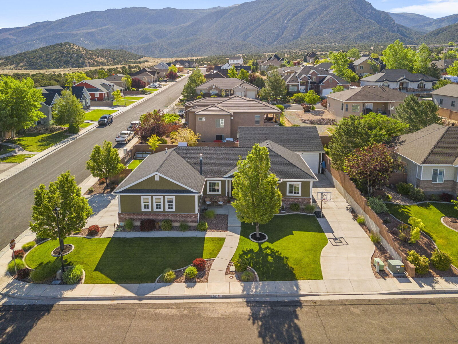 Property Photo:  2366 N 900 E  UT 84721 